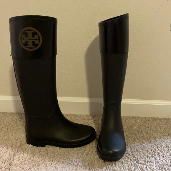Tory Burch Shoes - Tory Burch,Black rain boots w/Black leather collar